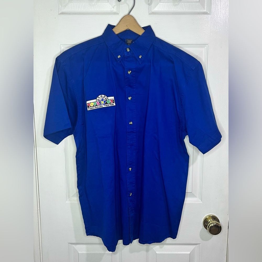 Toys R Us Shirt Large Blue Button Front Employee Shirt Times Square RARE